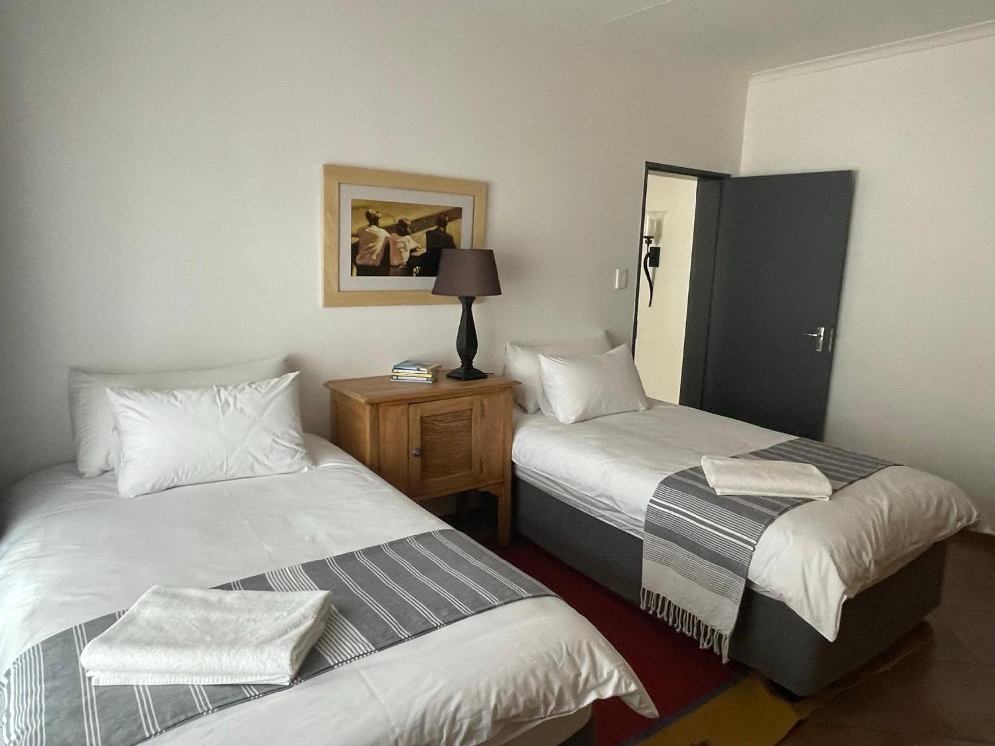 City Comfort Self Catering Windhoek Bagian luar foto