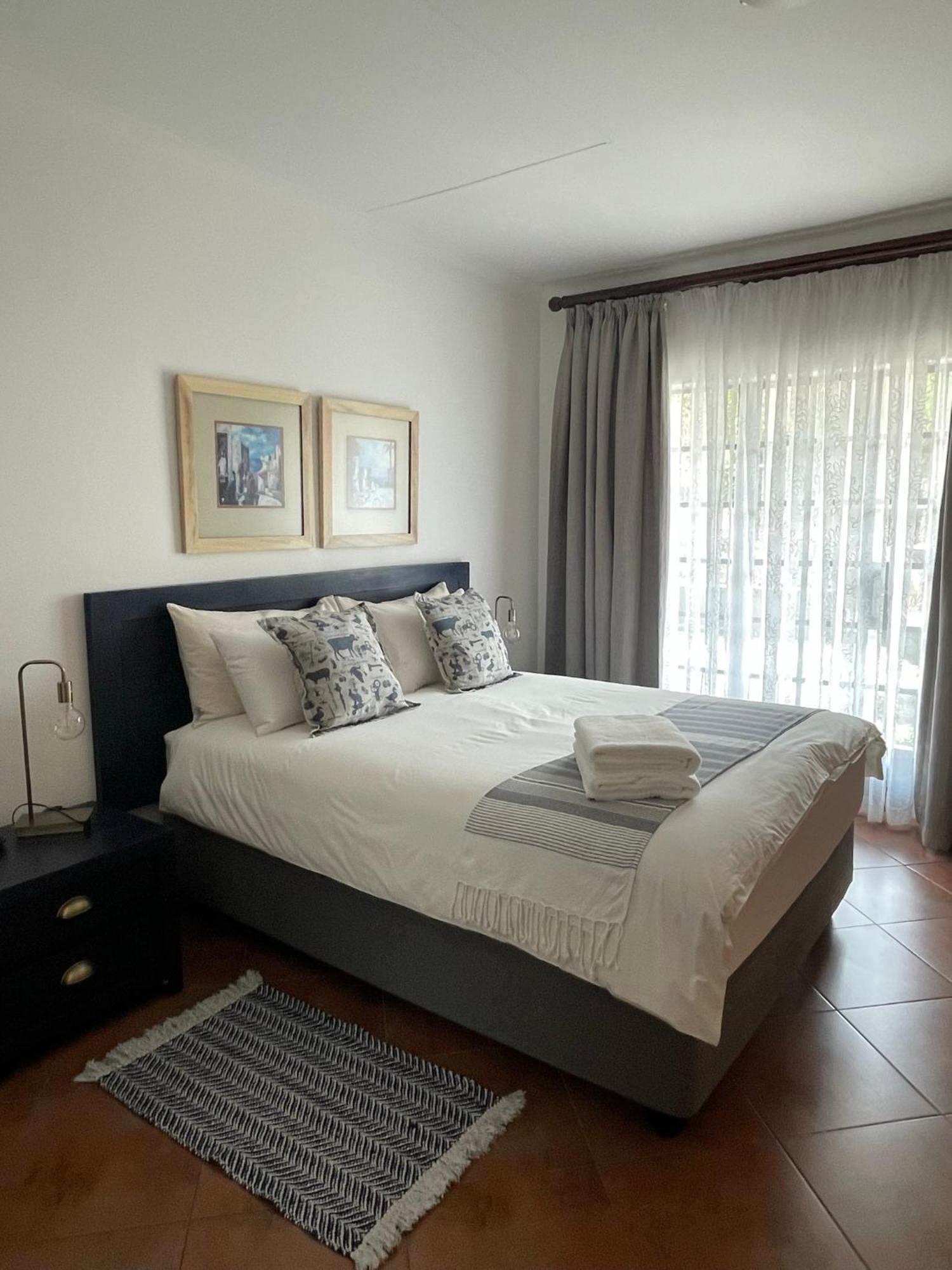 City Comfort Self Catering Windhoek Bagian luar foto